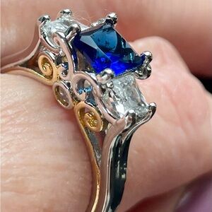 S925 Sapphire Blue and Silver Women's Ring Sz 7